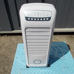 お譲りします！ 夏も冬も活躍！！ 加湿機能付 温冷風扇（中古・B...