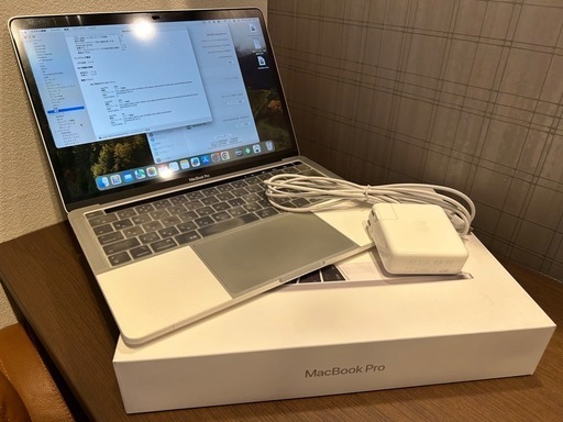 MacBook Pro Intel Core i5 16GB 充電器箱付