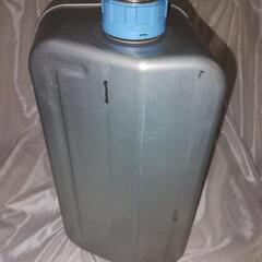 トヨトミ　灯油ファンヒーター【タンク５L】 中古の画像
