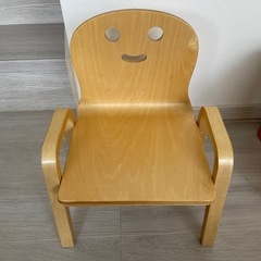 木製キッズチェア