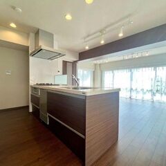 💞若松河田駅徒歩3分の好立地✨２路線利用可能💕新耐震基準マンション！💕二面バルコニー角部屋💕生活環境充実💕＊１住戸２匹までペット飼育可🐕 − 東京都