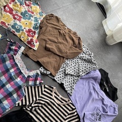 女の子の服いろいろ 130cmの画像