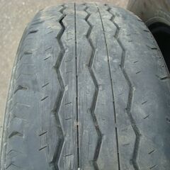 195/80Ｒ15ＬＴ ハイエース等の画像