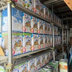 シリコン塗料売ります。半端缶500円の画像