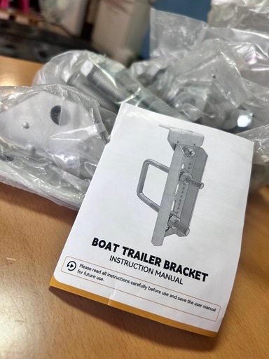 ボートトレーラーレール高さ調整ステー新品