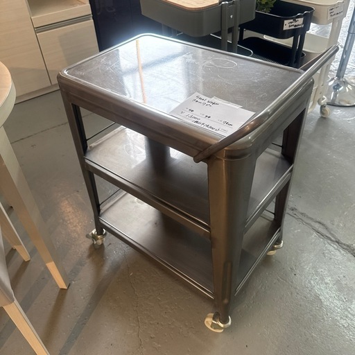 スチールワゴン