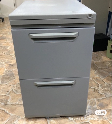 内田洋行 ３段ワゴン  在庫4台あり