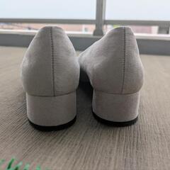 GU ベージュ　パンプス　23.5cmの画像