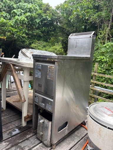 業務用フライヤー