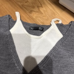 トップス　セーター　ニットの画像