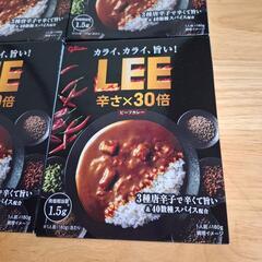 決まりました☆LEE  辛さ30倍 レトルトカレー 4つセットの画像