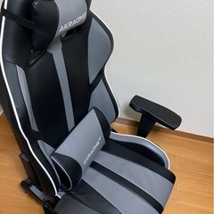 ゲーミング座椅子 中古の画像