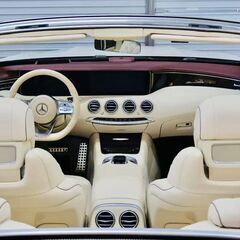 希少左H 　S560カブリオレ後期　白系内装の画像