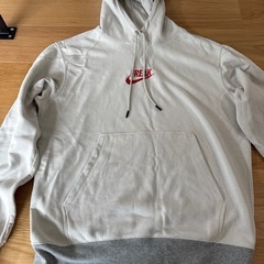 ナイキ　NIKE　パーカーの画像