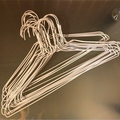 ワイヤーハンガー