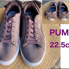 PUMA リボン付きスニーカー 22.5cm ブラウン キッズ ...