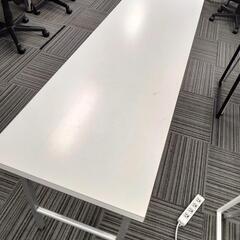 ※譲る方決まりました。　折りたたみ可能な研修用テーブルの画像