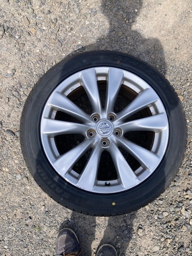 y51フーガ　純正ホイールタイヤセット