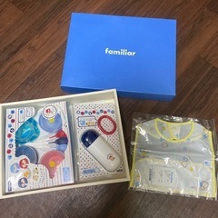 familiar ベビー3点セット❣️離乳食食器　せんべいケース...