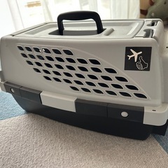 ペットキャリーの画像