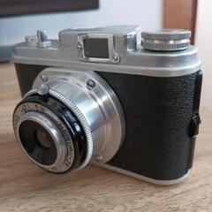 1950年代トイカメラ Meisupii
 日本の「東郷堂」製 の画像