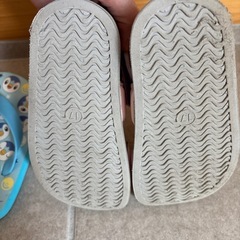 （お取引き中）16㎝/17㎝　サンダル 2足の画像
