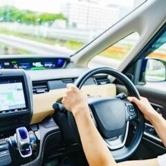 【未経験歓迎／女性活躍中】人と街をつなぐ、タクシードライバ…