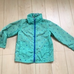 子供　冬服　はおりものの画像
