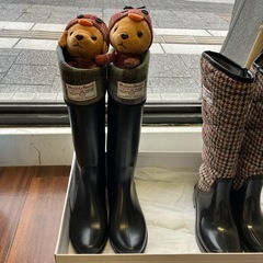 ハリスツィードのブーツ