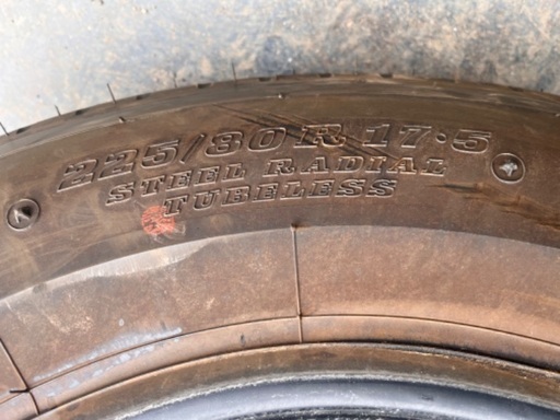 新車外し225/80-17.5 ダンロップ6本セット (ゼファーx) 南千歳の