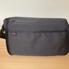 Canon カメラショルダーバックの画像