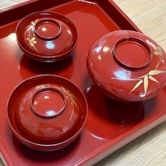 お食い初めの食器（男の子）の画像