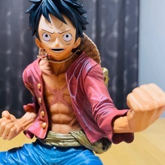 ワンピース ルフィ フィギュア
