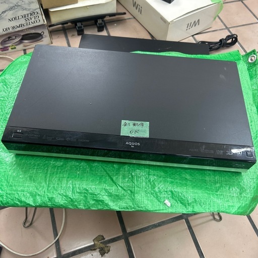 【50％OFF】 シャープ AQUOS ブルーレイレコーダー 52チューナー BD-W580 レコーダー