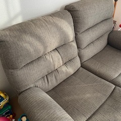 ニトリ電動リクライニング式ソファの画像