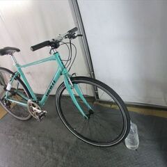 E248★25800円★整備済み スポーツ中古自転車 GIANT　エスケープ　R3　50ｃｍ【クロスバイク】入札お待ちしております(*^▽^*)の画像
