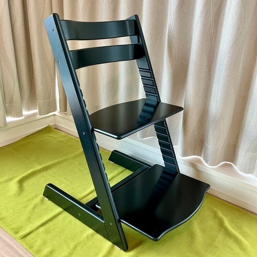 ストッケ(STOKKE)｜トリップトラップ｜ブラック｜ブリベビ通販