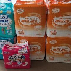 介護用品　モレ防止テープ止め他