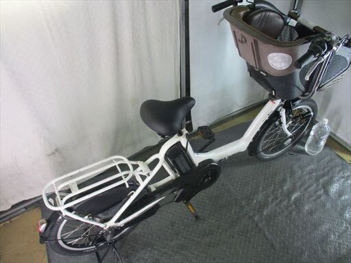 E258　★整備済み　中古　YAMAHA　PAS　KISS　ホワイト　3人乗り対応子乗せ　電動自転車★【20インチ　　8.7Ah】