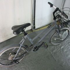 E260　★　18800円★整備済み スポーツ中古自転車 　ブラック　美品　STAIR【クロスバイク】の画像