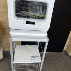4段レンジ台　キッチン収納　コンセント付き