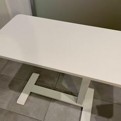 [IKEA] BOLLSIDAN ボッルシダン ラップトップスタンドの画像