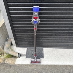 Dyson(ダイソン) コードレス掃除機 Dyson V8 Slim Fluffy Extra スティック ハンディクリーナー サイクロン (SV10K EXT BU) 【より小さく。より軽く。性能はそのままに。】