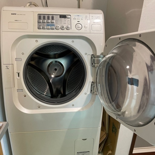 SANYOのドラム式洗濯乾燥機 (わこ) 京都の生活家電《洗濯機》の SANYOのドラム式洗濯乾燥機 (わこ) 京都の生活家電《洗濯機》の