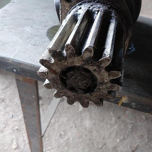 油圧モーターです