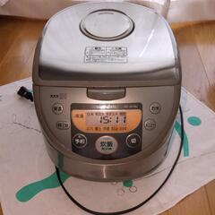 HITACHI製IH炊飯器 1升炊きRZ-JS18J（中古品）