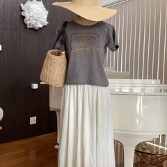NICOCE white  スカートの画像