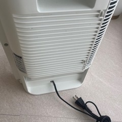 セラミックファンヒーター セラミックヒーター 人感センサー付 の画像