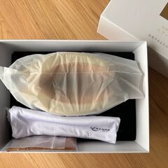 【美品・付属品あり】ラルーナ エアーアイマスク｜煌めきゴールドの画像