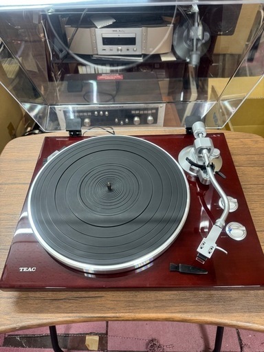TEAC フォノアンプ内蔵　アナログターンテーブル　TN-350-CH/D  USB,　パソコンでデジタル録音可能！